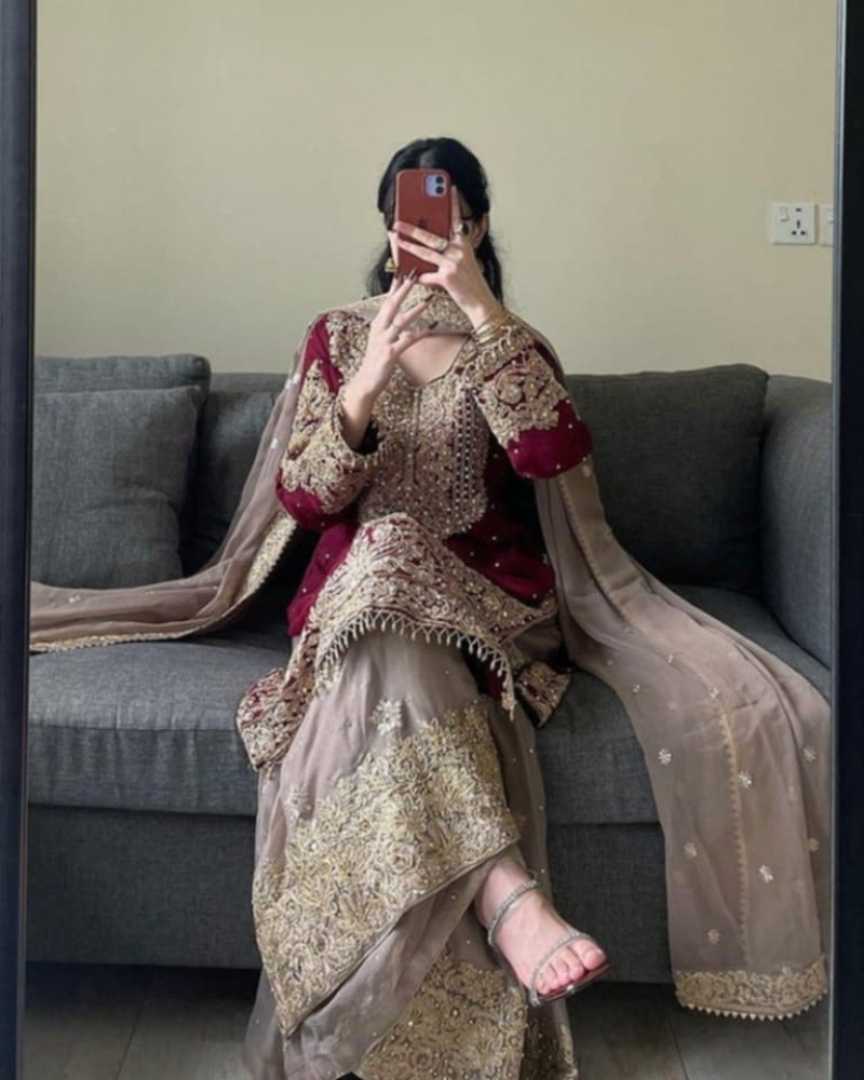 Pakistani,Inspired,Gorgeous,Ready,Party,Collection