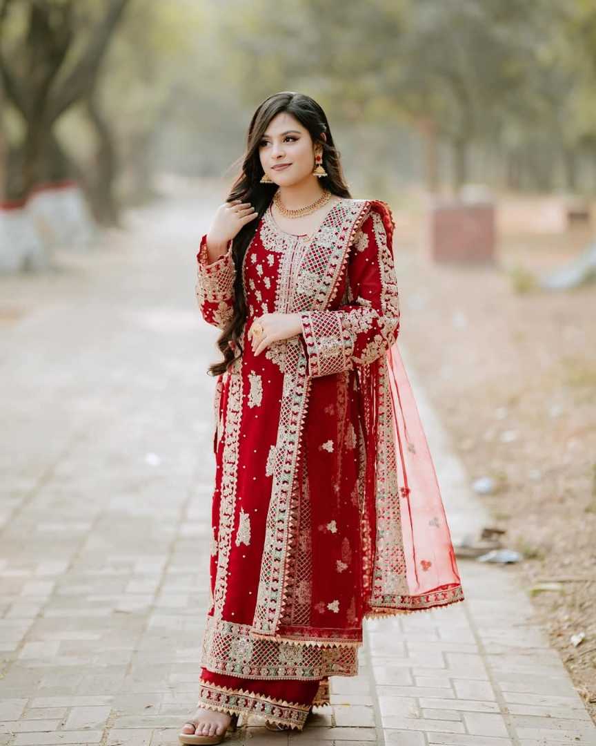Pakistani,Inspired,Gorgeous,Ready,Party,Collection