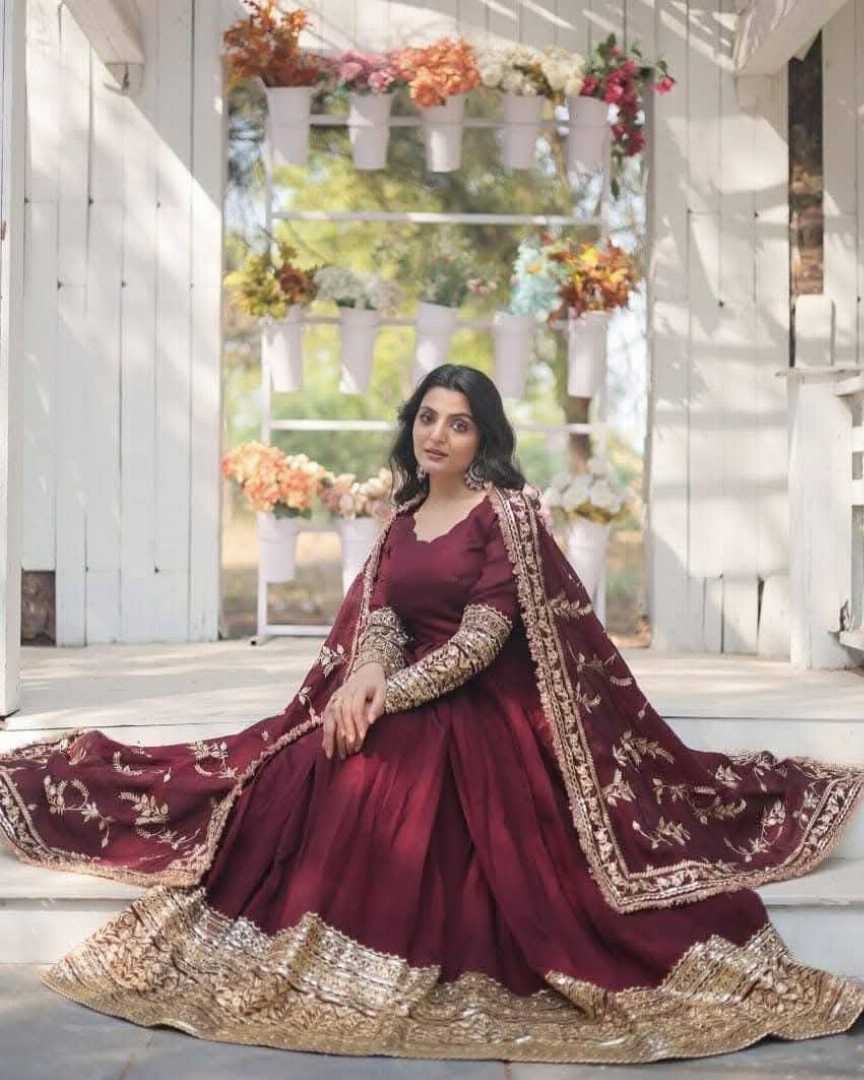 Premium,Pakistani,Designer,Readymade,Gown